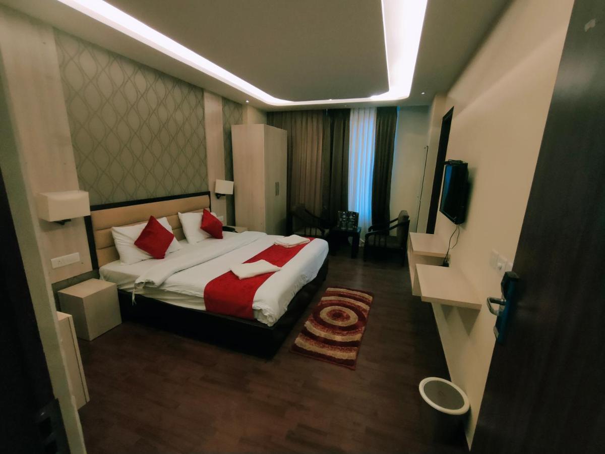 Hotel Royal Residency 马拉里 外观 照片