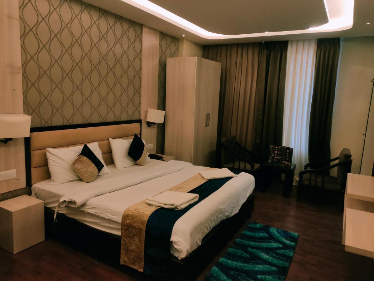 Hotel Royal Residency 马拉里 外观 照片
