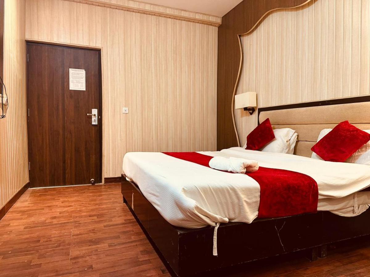 Hotel Royal Residency 马拉里 外观 照片