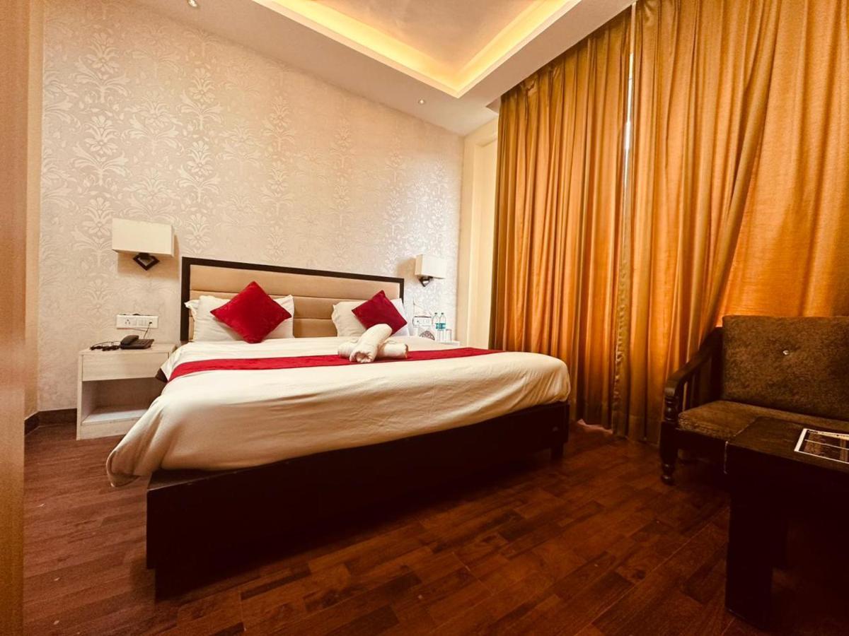 Hotel Royal Residency 马拉里 外观 照片