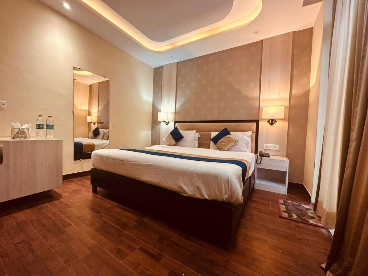 Hotel Royal Residency 马拉里 外观 照片